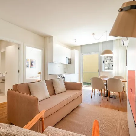 Guestready - Elias Garcia *