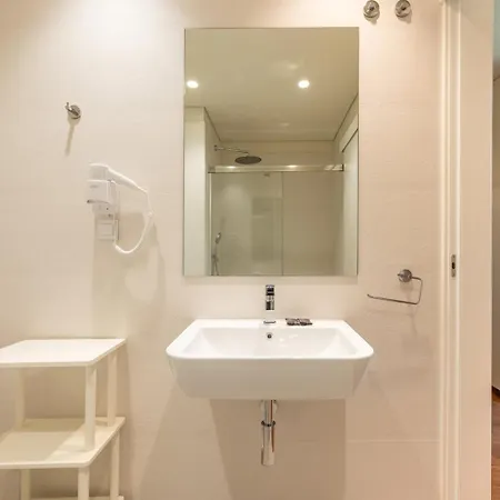 Appartement Guestready - Elias Garcia Lissabon