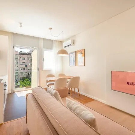 Guestready - Elias Garcia